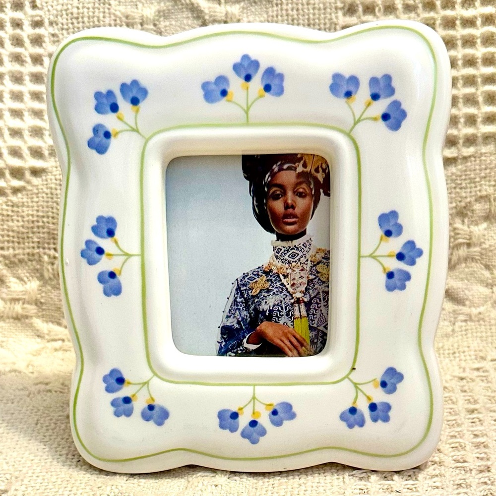 Vtg Ceramic Picture Frame Hand Painted Floral 4.5 x 5” - Picture 11 of 11